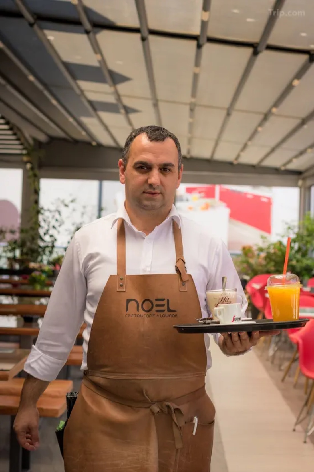 Tischservice bei Noel